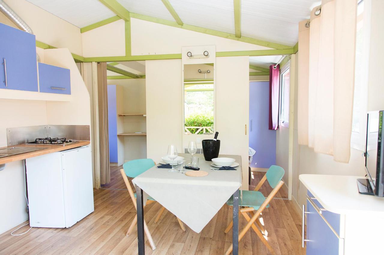 Hotel Camping Versilia Mare Lido di Camaiore Exterior foto