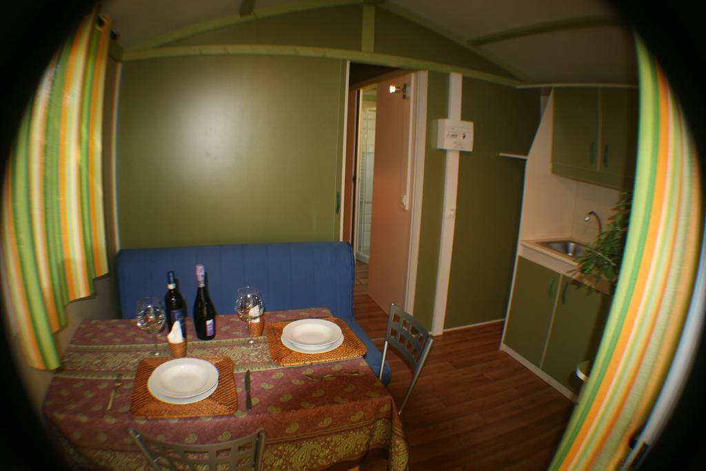 Hotel Camping Versilia Mare Lido di Camaiore Exterior foto